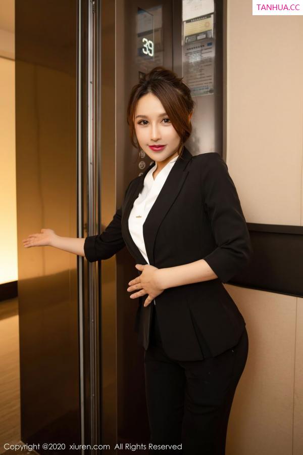 徐安安  [XiuRen]高清写真图 2020.09.21 No.2580 徐安安第9张图片